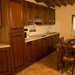 Borgo Di Gramugnana Lejlighedshotel *