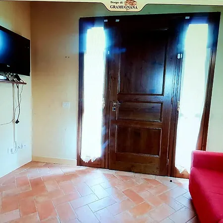 아파트호텔 Borgo Di Gramugnana Usigliano